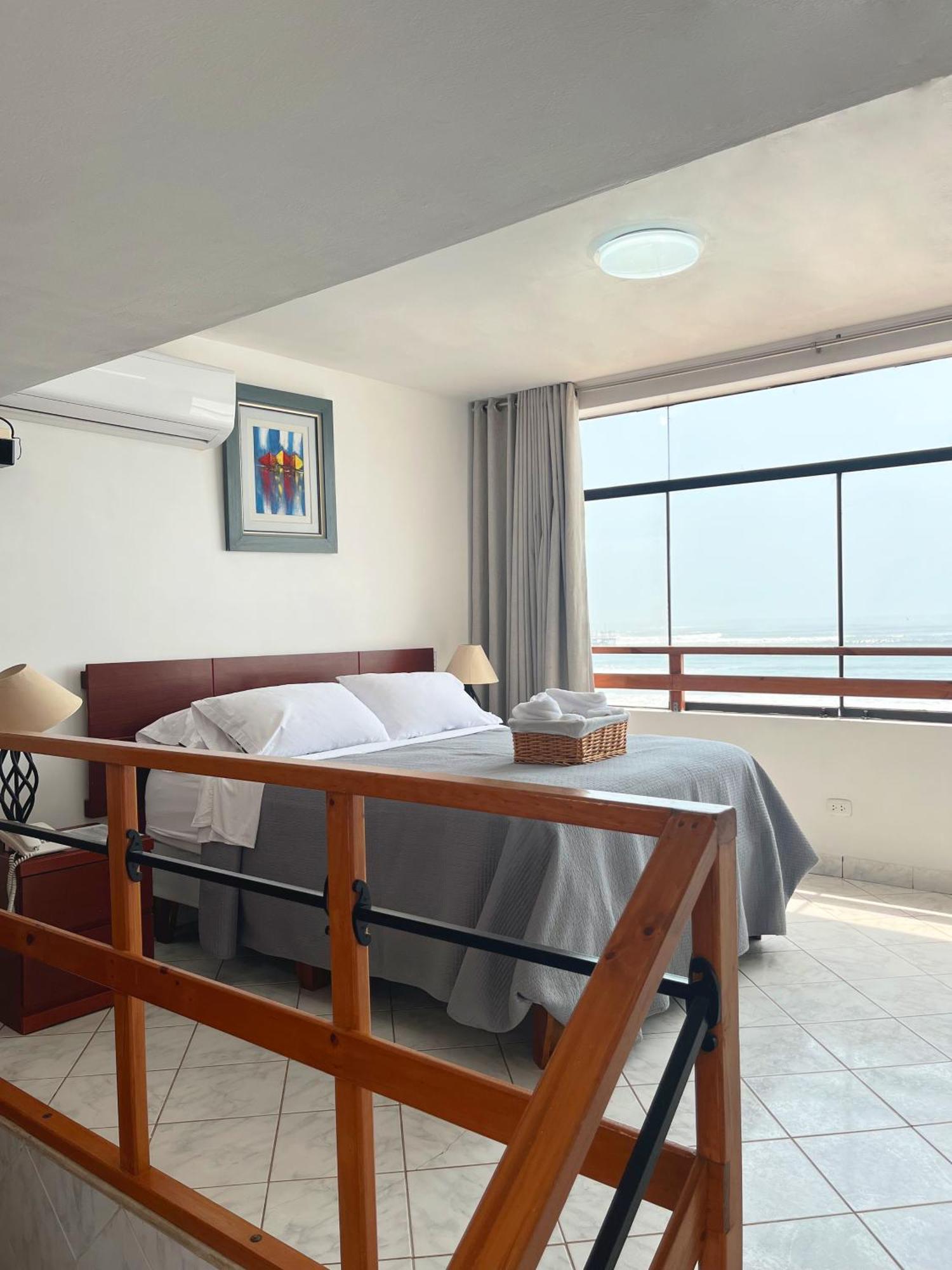 Los Esteros Hostal Huanchaco Εξωτερικό φωτογραφία